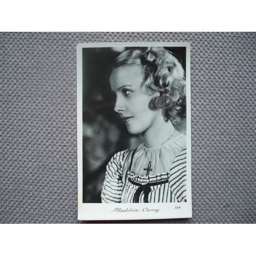 Carte Photo Madeleine Ozeray