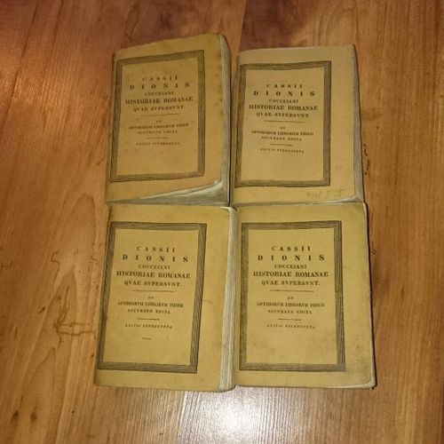 Cassii Dionis Cocceiani Historiae Romanae Quae Supersunt Ad Optimorum Librorum Fidem Accurate Edita. Tome 1  4.   de Dion Cassius (0155?-0235?)