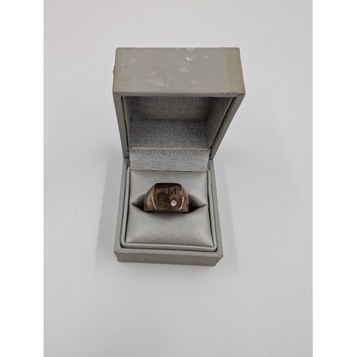 Chevalire Maty En Or Plaqu 18k Avec Pierre Prcieuse Et Initial Grave E/M Diamtre 2cm (Noirci Et Oxyde Avec Les Annes)