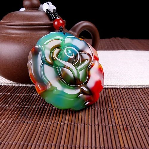 Collier Avec Pendentif En Fleur De Jade, Couleur Naturelle Chinoise, Breloque Sculpte  La Main, Cadeaux  La Mode Pour Femmes
