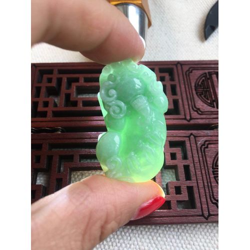 Collier Avec Pendentif En Jade Vert Sculpt  La Main Pour Homme Et Femme, Bijou En Jade Naturel, meraude, Jadite