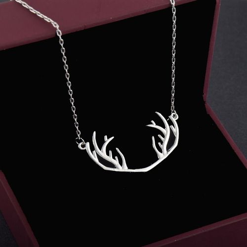Collier En Argent Sterling Plaqu Argent Femelle Un Cerf A Vous Design Pendentif En Argent Collier De Chane De Clavicule De Couple Lvn4923