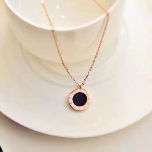 Collier En Titane Et Acier Fritillaire Pour Femmes, Chane  Clavicule, Simple, Chiffres Romains, Rond, Noir Et Blanc,  La Mode