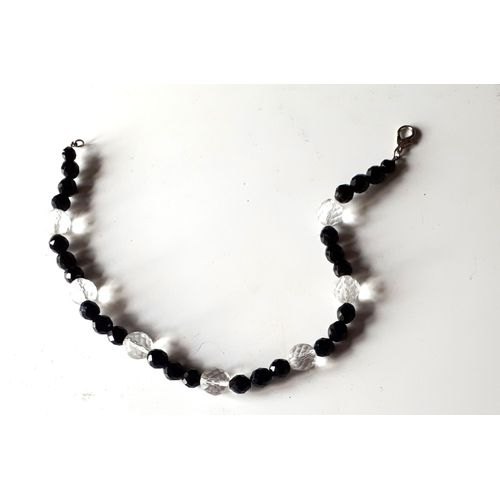 Collier Vintage Fantaisie Compos D'un Motif De Perles Noires  Facettes Avec Une Grosse Perle Transparente Rpt 7 Fois-Longueur 40cm-Jamais Port