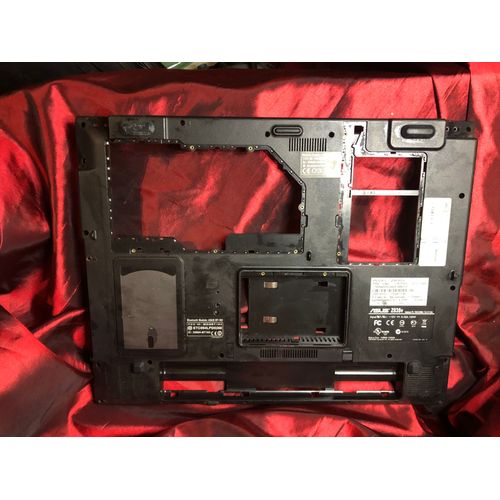 coque inferieure Asus Rog G2K G2S A7SV A7S Z83S Plasturgie chassis coque inferieur lower / bottom case bouton base