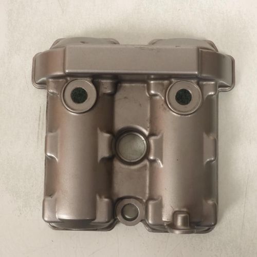 Couvre Culasse Arrire Origine Pour Suzuki 650 Sv 1999-2004 P503 / 2420 Occasion