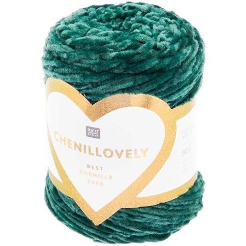 Dcouvrez Le Confort Et La Douceur De La Pelote Velours Creative Chenillovely 50gr De Rico Design 07 Vert Sapin