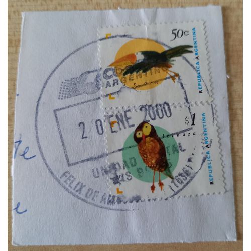 Deux Timbres Oblitrs Reprsentant Un Toucan Et Une  Chouette Argnetins De 2000
