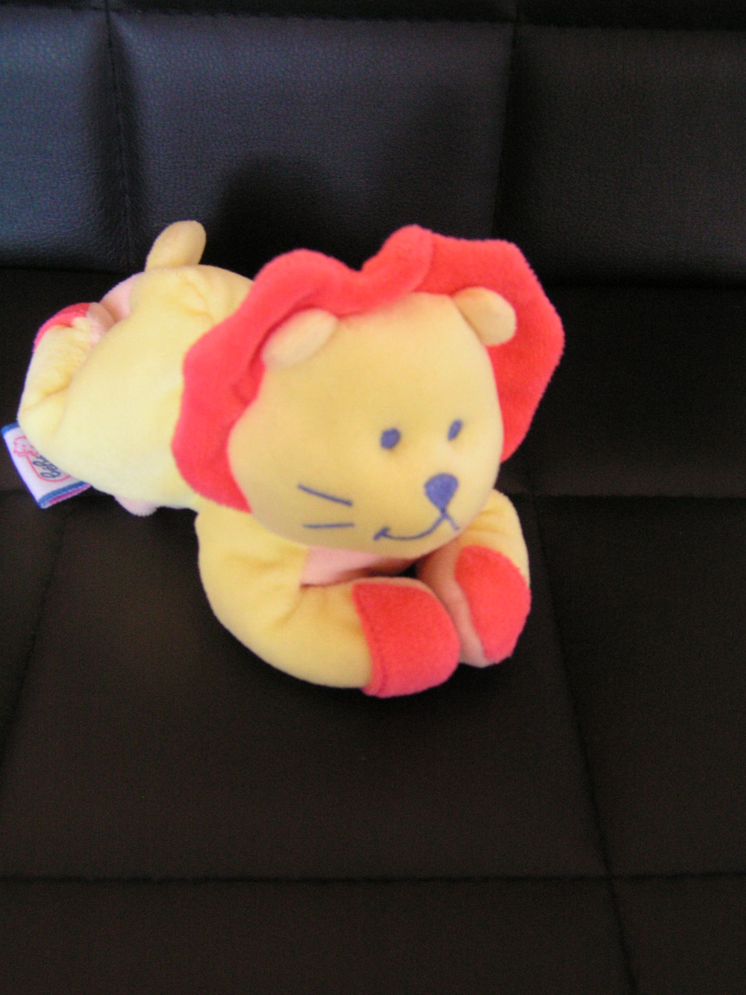 Doudou Peluche Lion Hochet A Grelots Bebe Confort Rakuten