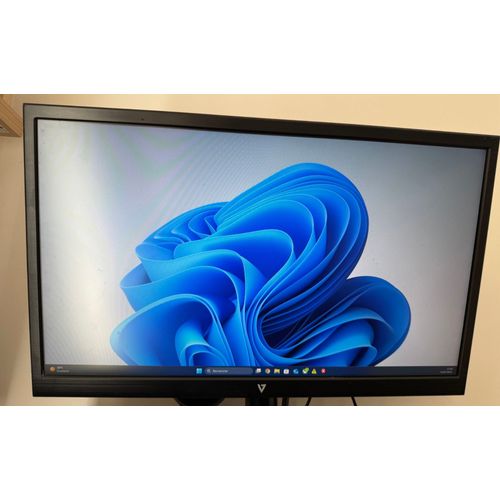 Ecran ordinateur gaming V7