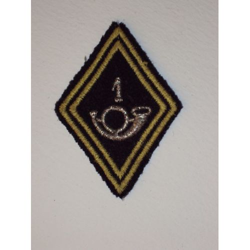Ecusson (Noir, Jaune & Argent) Du Premier Groupe De Chasseurs Mcaniss