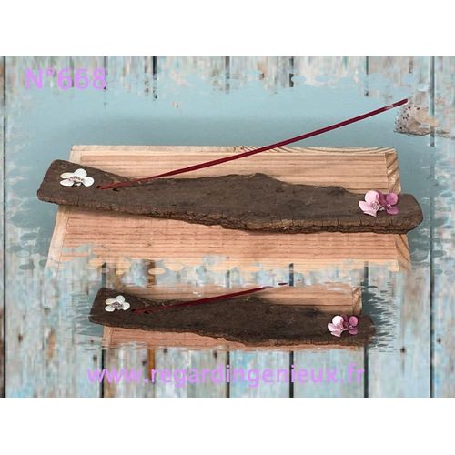 Encens En Bois Flotte N668. Fabrication Artisanale.