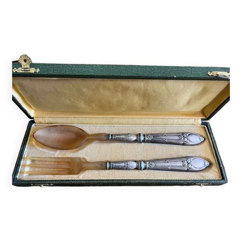 Ensemble De Couverts De Service Anciens Dans Leur Bote Dorigine Argent