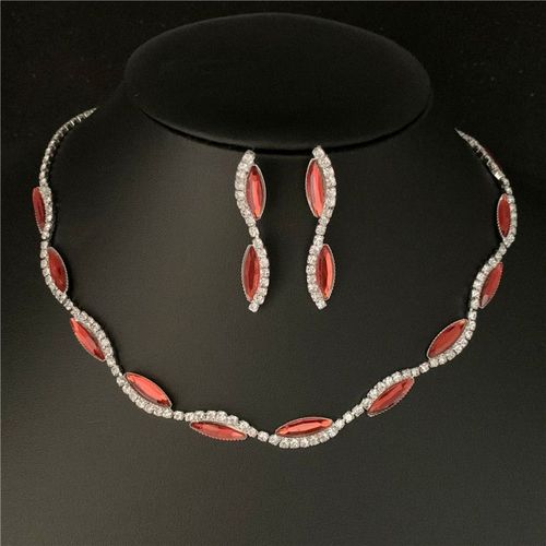 Ensembles De Bijoux De Mariage Cuir Chevelu Noir Pour Femmes, Collier Tour De Cou En Cristal Blanc, Boucles D'oreilles  Breloques, Ensembles De Bijoux Patients, Accessoires Pour Femmes, Vente En Gros