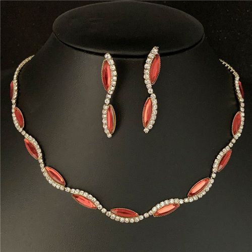Ensembles De Bijoux De Mariage Cuir Chevelu Noir Pour Femmes, Collier Tour De Cou En Cristal Blanc, Boucles D'oreilles  Breloques, Ensembles De Bijoux Patients, Accessoires Pour Femmes, Vente En Gros