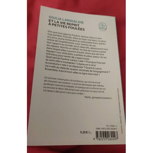 Et La Vie Reprit  Petites Foules    Format Poche 