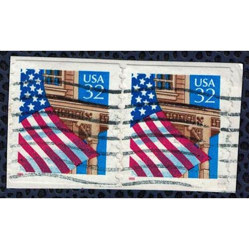 Etats Unis 1997 Lot 2 Oblitrs Used Drapeau Devant Le Porche Sur Fragment Su