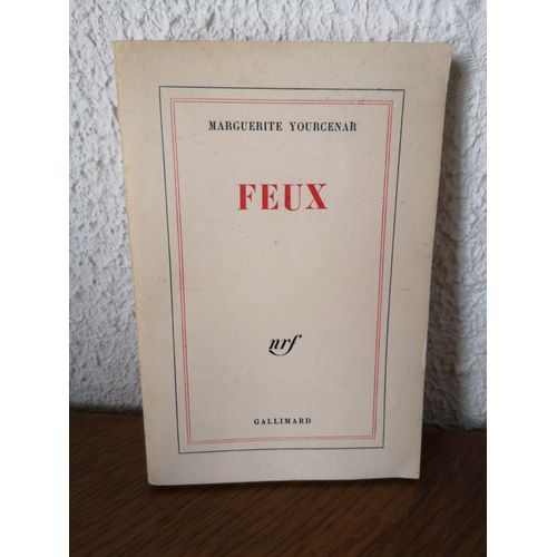 Feux   de Marguerite Yourcenar  Format Broch 