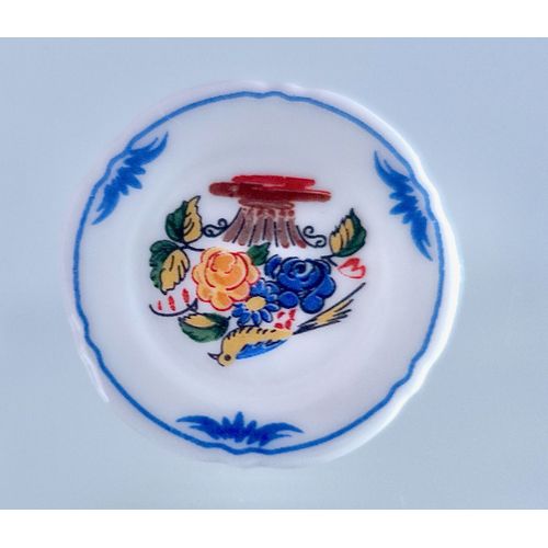 Feve Assiette Ancienne. Faience St Clement. Fleurs, Feuilles,Oiseau.