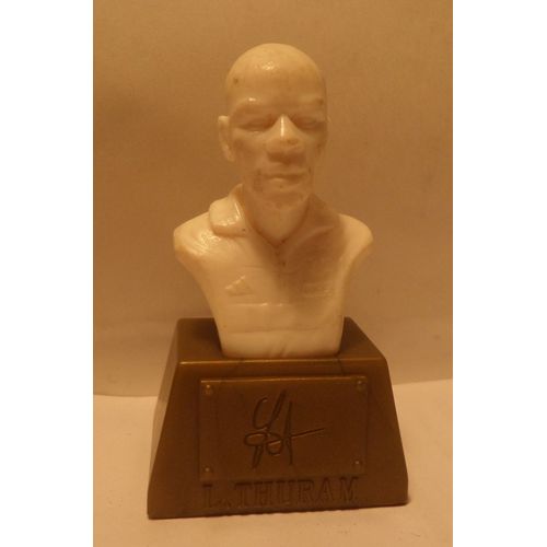 Figurine quipe De France - Thuram - Coupe Du Monde De Football 2002