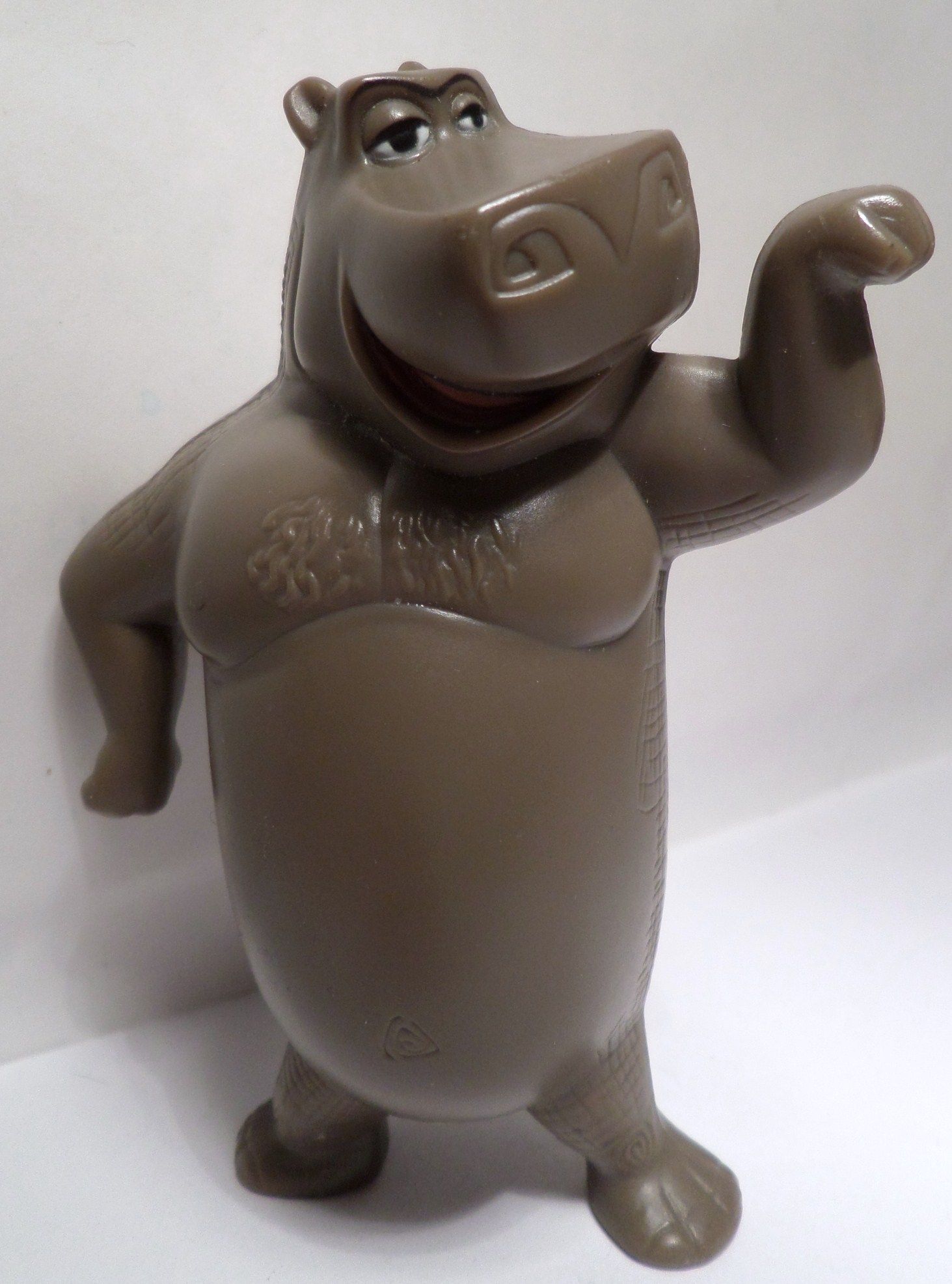 Figurine Madagascar 2 Moto Moto L¿hippopotame Happy Meal Mcdo 2008 Rakuten