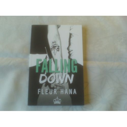 Fleur Hana // Falling Down //Avril 2020   