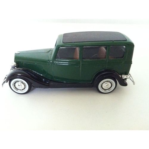 Ford V8 - Collection  Un Sicle D'automobile  N27 - Echelle 1/43