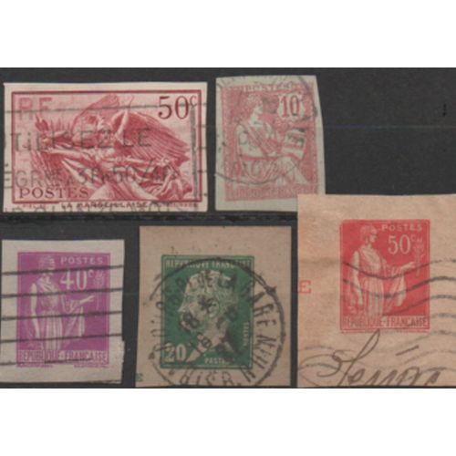 France: Lot De 5 Timbres Divers .