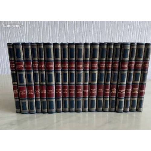 Georges Simenon, Collection Maigret Du Numro 1 Au Numro 25 , Collection Complte ; Numro 22 Un Peu Abim Sur La Couverture . Sinon Trs Belle Collection Ancienne Relie .