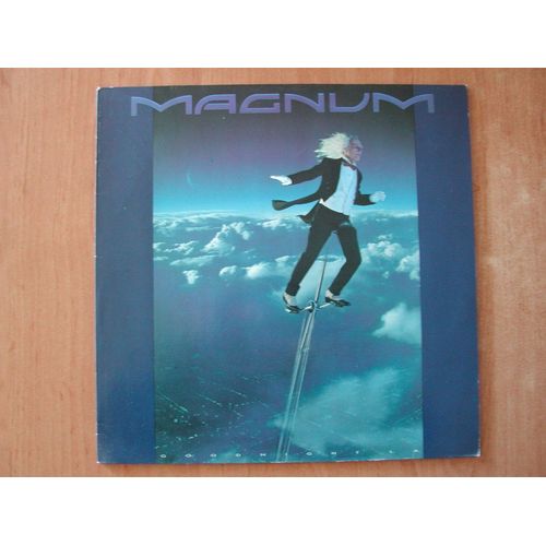Goodnight La - Magnum