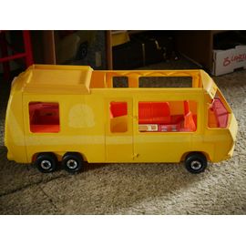 camping car barbie jaune