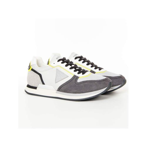 Guess Fm6potesu12 Homme Baskets Dcontract Gris - 41