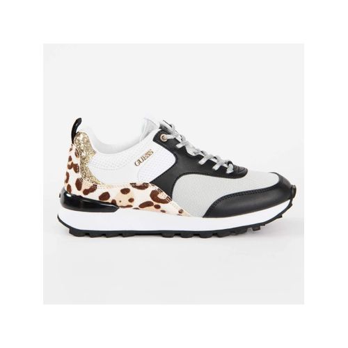 Guess Selvie2 Baskets Lopard Femme - 38