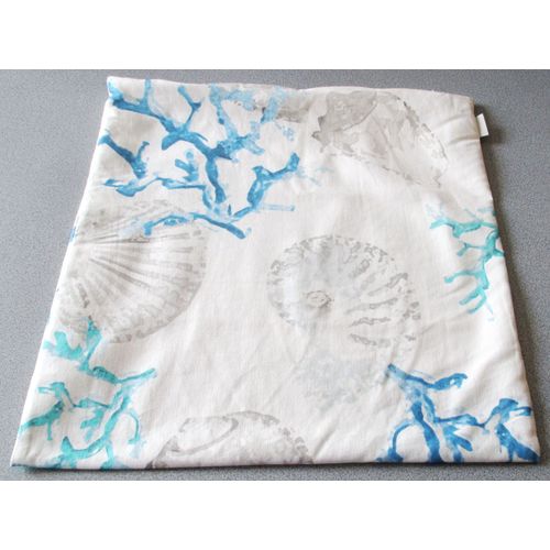 Housse De Coussin Apelt - 100%Coton - 50x50cm - Motif Corail Et Coquillages - Coloris Blanc/Bleu/Gris - Lavable - Fermeture clair Sur Un Ct - Non Utilise Et Vendue Vide