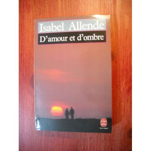 D Amour Et D Ombre    Format Poche 
