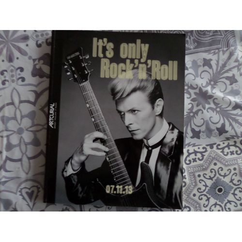It S ' Only Rock' N' Roll   de ARTCURIAL  Format Broch 