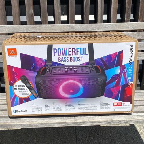 JBL POWERFUL BASS BOOST enceintes Rakuten