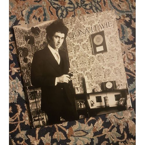 Jona Lewie - On The Other Hand There's A Fist [1978 - Disque Jaune] - 