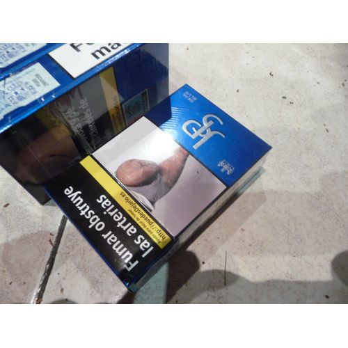 Jps Paquet Vide De Cigarettes