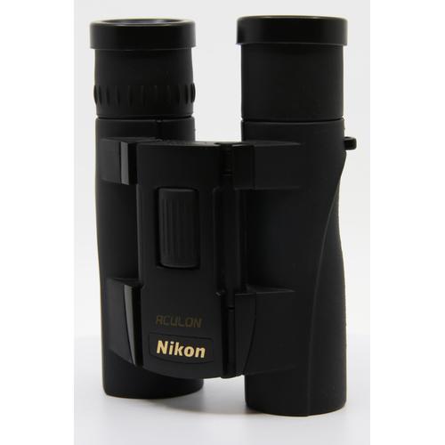 Jumelle Nikon Aculon 8 25