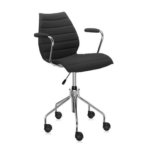 Kartell Chaise  Roulettes Avec Accoudoirs Maui Soft Trevira (Noir - Tissu Trevira / Structure En Acier Chrom)