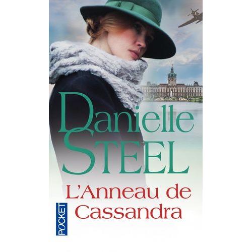 L'anneau De Cassandra   de Steel Danielle  Format Poche 