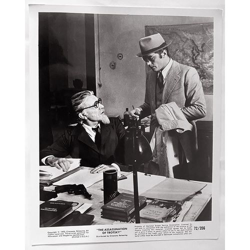 L'assassinat De Trotsky (The Assassination Of Trotsky) :Photo Amricaine D'exploitation Cinmatographique- Format 20,5x25,5 Cm -De Joseph Losey Avec Alain Delon, Richard Burton, Romy Schneider -1971 #