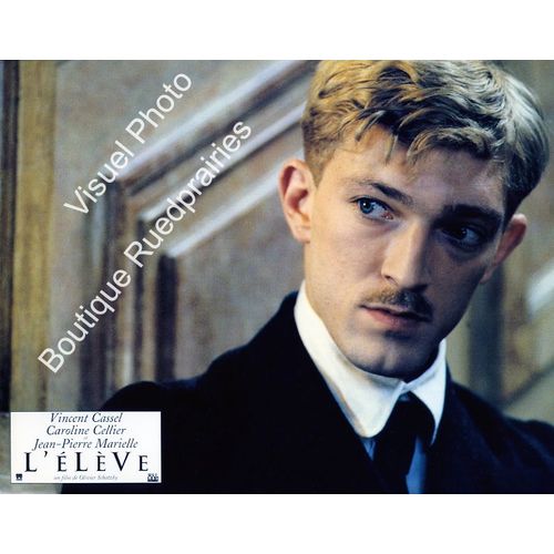 L'elve : Jeu De Photos D'exploitation Cinmatographique - Format 21,5x28 Cm - De Olivier Schatzky Avec Caroline Cellier, Jean-Pierre Marielle, Vincent Cassel, Sandrine Le Berre - 1996