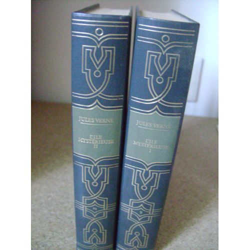 L'le Mystrieuse (2 Volumes)    Format Cartonn 