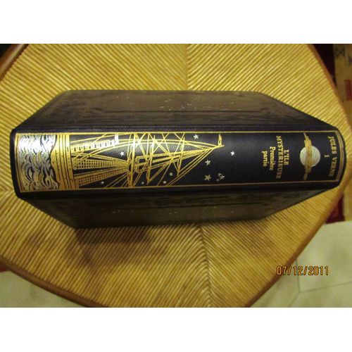 L'le Mystrieuse Tome 1   de Jules Verne