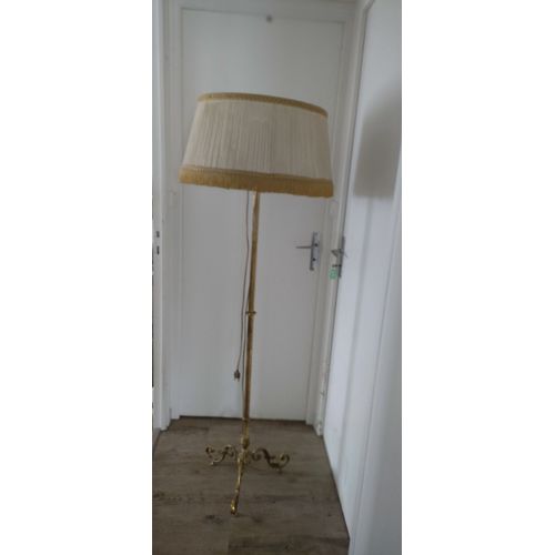 Lampadaire Ancien Tripode En Laiton