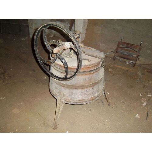Laveuse  Linge 