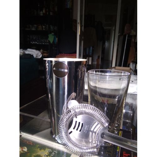 Le Bar Alessi :Set Compos De Shaker Modle Amricain Ou 