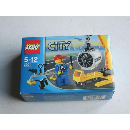Lego 7901 Le Mcanicien Et Le Moteur D'avion 